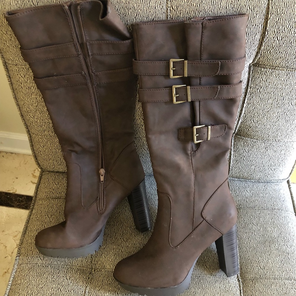 Unknown Maker Platform Boots New! 8m - image 1